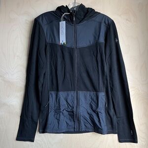 NWT Smartwool Thermal Active Merino M